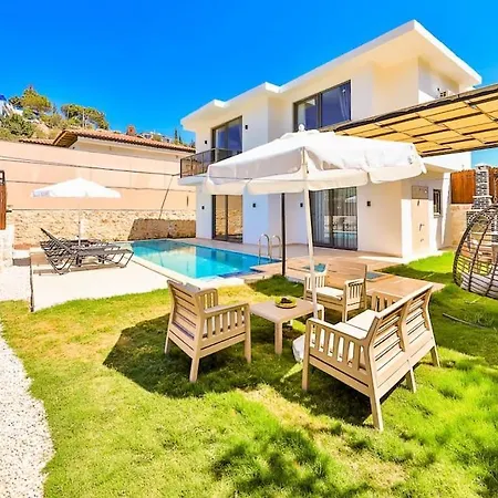 Hotel Luvi / Kalkan 4*